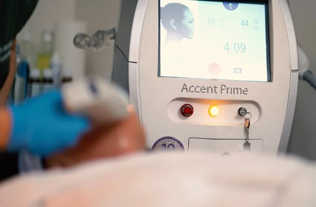 🌟 Möchtest du deine Haut straffen und gleichzeitig für die beste Pflege sorgen? 🌟

Entdecke die Kombination aus Accent Prime Straffung und Medical Grade Skin Care in Lüneburg! 💆‍♀️✨ Accent Prime nutzt modernste Technologie, um deine Haut zu straffen und das Bindegewebe zu revitalisieren – ganz schmerzfrei und effektiv. 

Kombiniert mit unsere hochwertigen Medical Grade Hautpflegeprodukten wirst du den Unterschied sofort sehen! 💖 Gönn dir die perfekte Pflege für ein strahlendes, jugendliches Aussehen! 

📌📌 ONLINESHOP LINK IN BIO 

Hast du Fragen zu unseren Behandlungen oder Produkten? Teile sie mit uns in den Kommentaren! 👇💬

#AccentPrime #Hautstraffung #Lüneburg